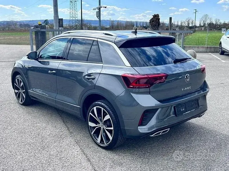 Usata VW T-Roc Cabriolet R-line Plus 150 CV (110 kW) 2025 Grigio SUV