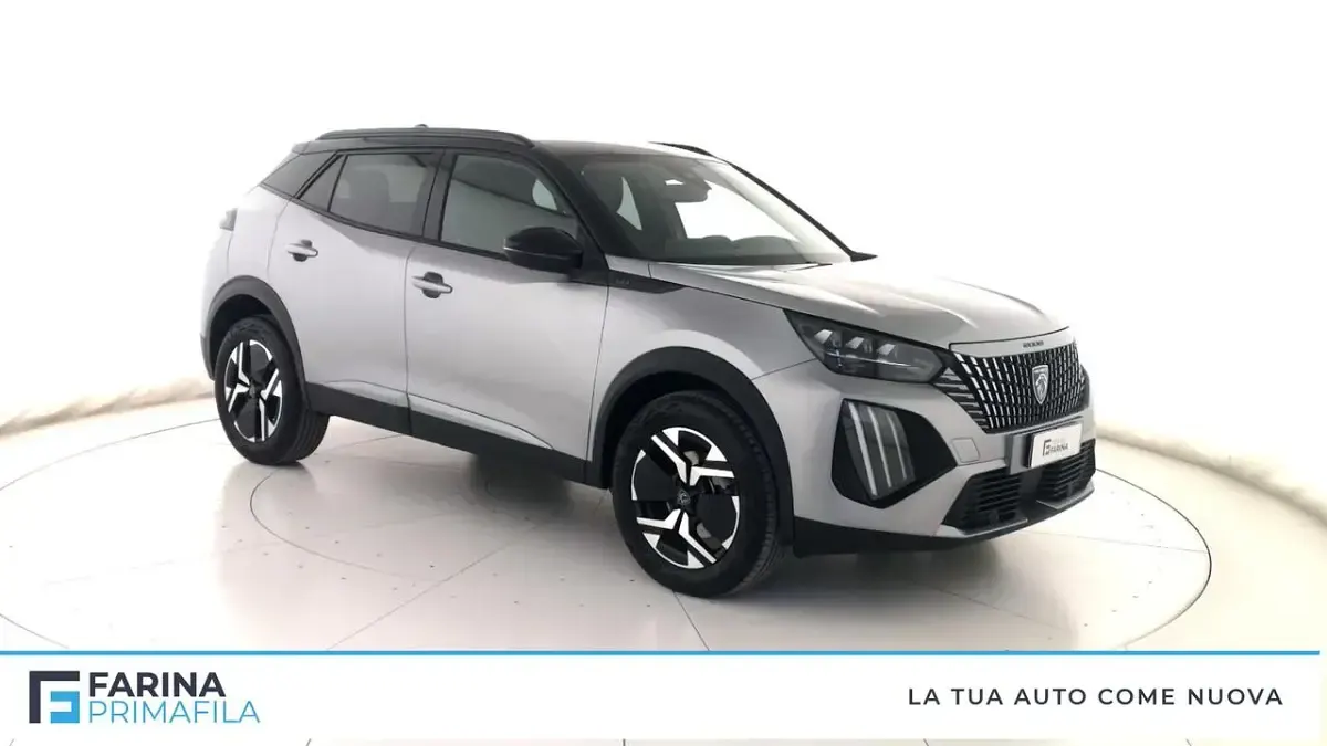 Begagnad Peugeot 2008 GT 135 HK (99 kW) 2025 Grå SUV