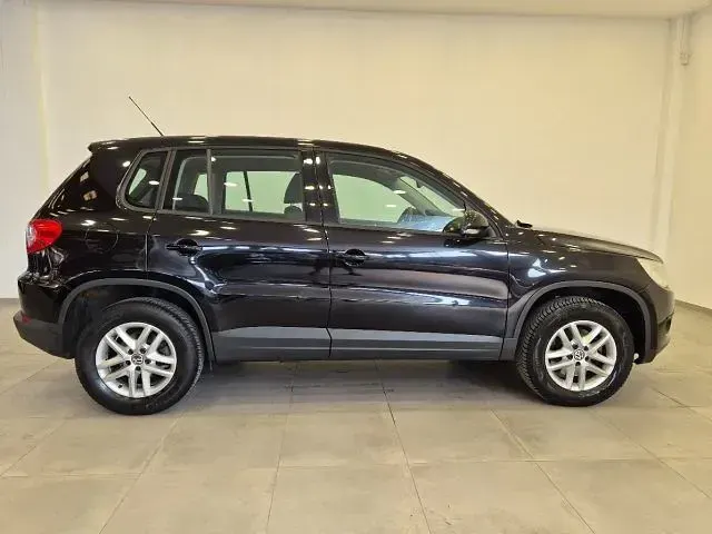 Usata VW Tiguan 160 CV (117 kW) 2011 Nero(met.) SUV