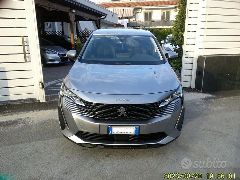 Usata Peugeot 3008 Business-Line 131 CV (96 kW) 2021 Grigio SUV