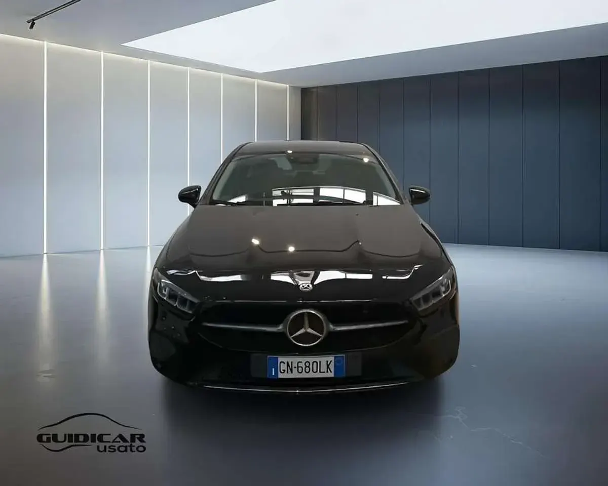 Usata Mercedes A200 Advanced Plus 150 CV (110 kW) 2023 Nero notte Berlina