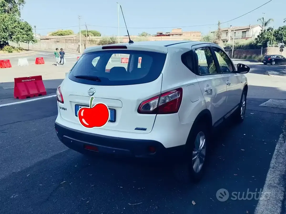 Usata Nissan Qashqai 106 CV (77 kW) 2012 Bianco SUV