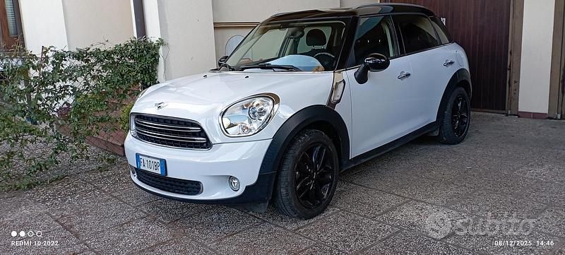 Usata 2015 Mini Countryman SUV | 11.500 € - Immagine 1/4