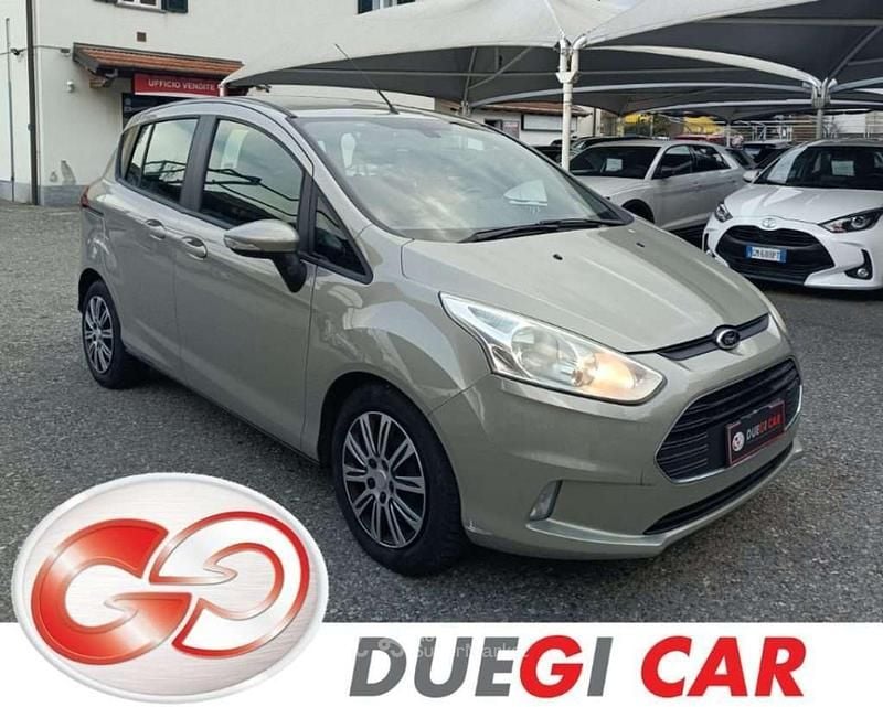 Usata Ford B-MAX Titanium 101 CV (74 kW) 2012 Oro Monovolume