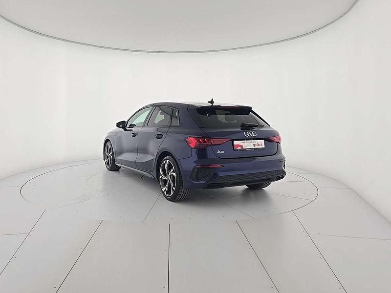 Usata Audi A3 Sportback S-Line 150 CV (110 kW) 2022 Blu/azzurro Utilitaria