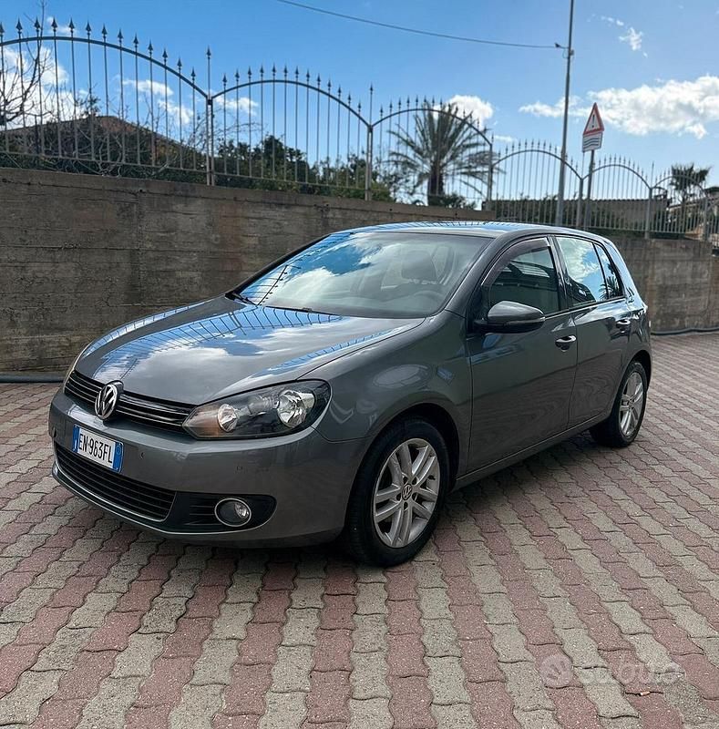 Usata VW Golf VII Sport 105 CV (77 kW) 2012 Grigio Berlina