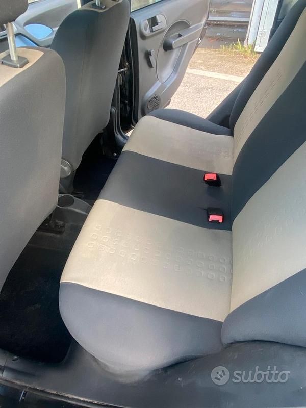 Usata Fiat Panda Dynamic 77 CV (56 kW) 2006 Nero Utilitaria