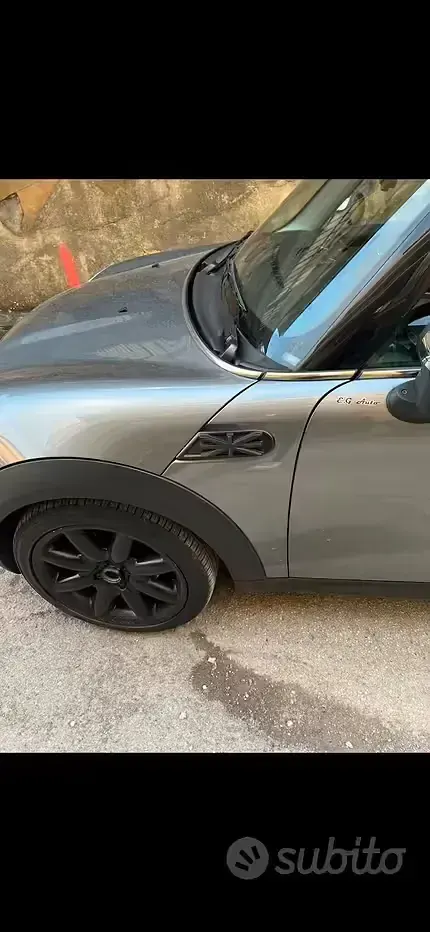 Usata Mini Cooper 90 CV (66 kW) 2010 Grigio Utilitaria
