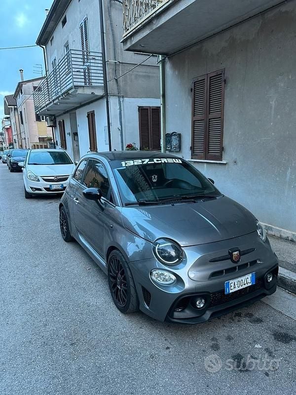 Usata Abarth 500 238 CV (175 kW) 2009 Utilitaria