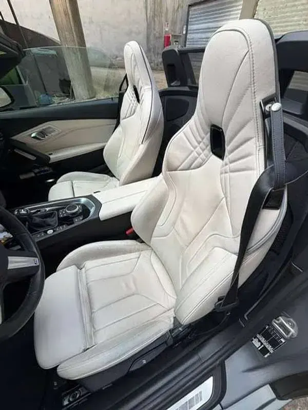 Usata BMW Z4 M Sport 197 CV (144 kW) 2024 Grigio Cabrio
