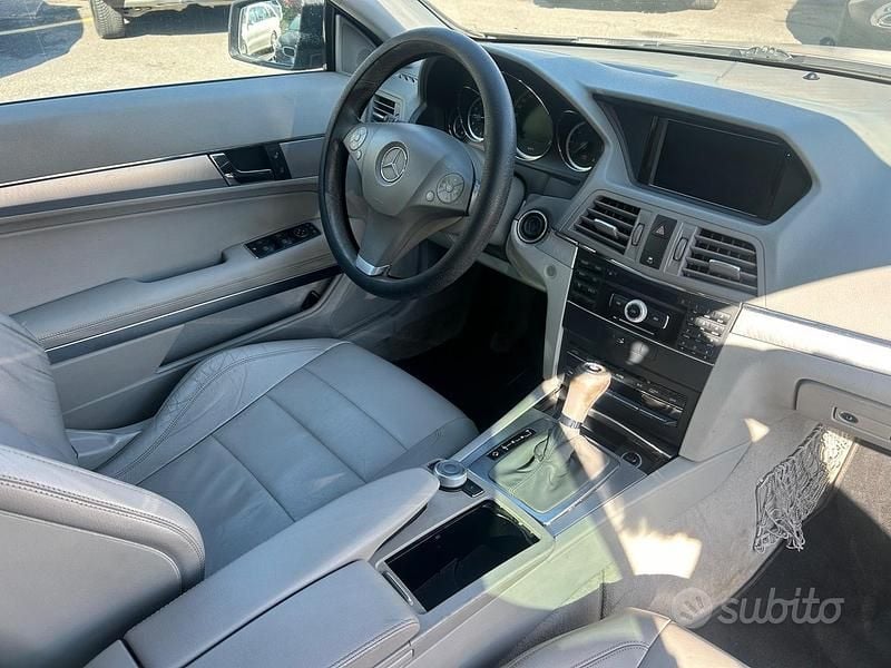 Usata Mercedes E350 Avantgarde 231 CV (169 kW) 2011 Grigio Coupé