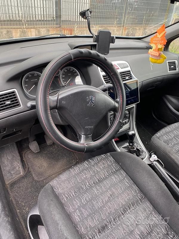 Usata Peugeot 307 2002 Grigio Coupé