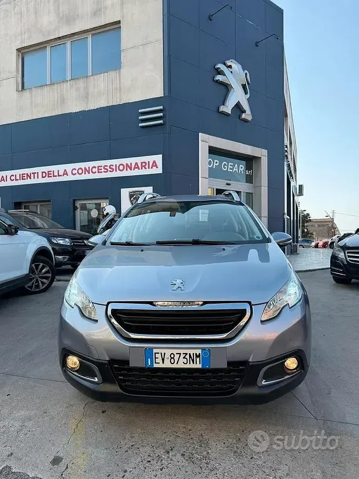 Usata Peugeot 2008 Active 68 CV (50 kW) 2014 Grigio SUV