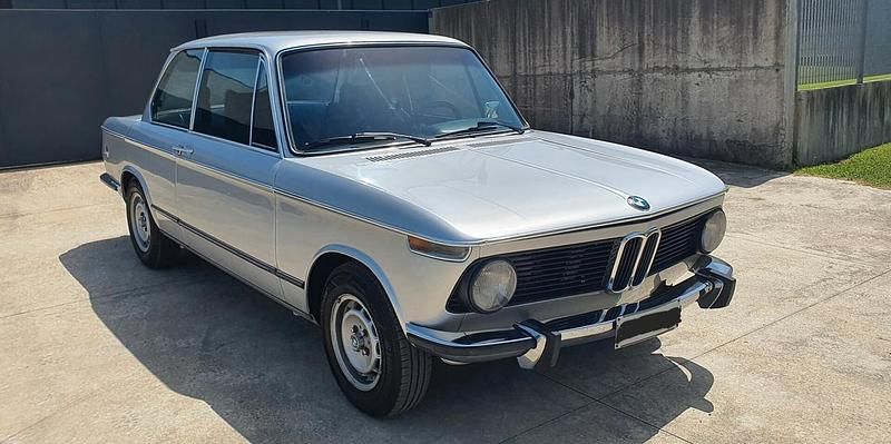 Usata BMW 2002 130 CV (95 kW) 1972 Grigio Berlina