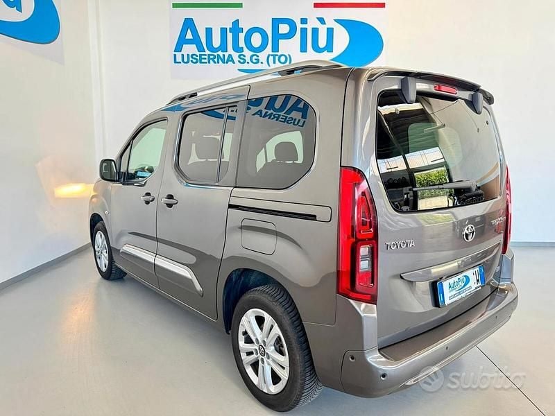 Gebraucht Toyota Proace Verso City 110 PS (80 kW) 2021 Grau Kombi