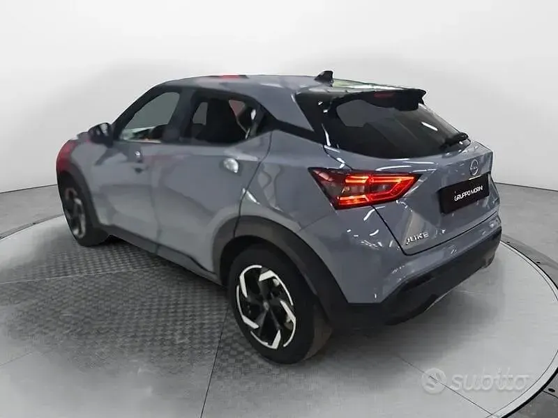 Usata Nissan Juke N-Connecta 94 CV (69 kW) 2023 Grigio SUV