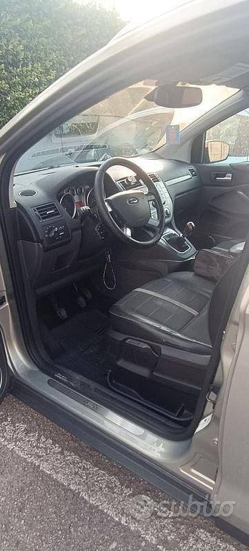 Usata Ford Kuga Titanium 136 CV (100 kW) 2009 Grigio SUV