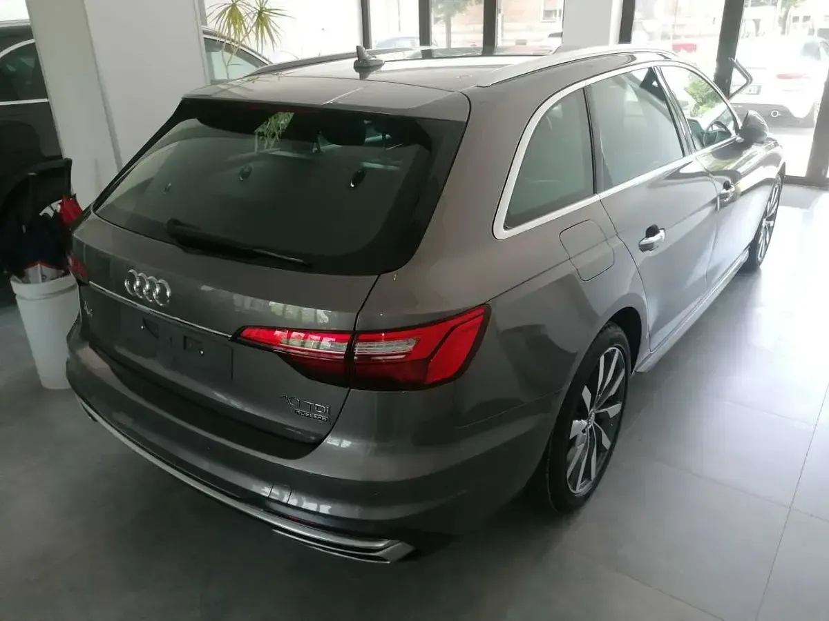 Usata Audi A4 Advanced 190 CV (139 kW) 2020 Terra Station wagon