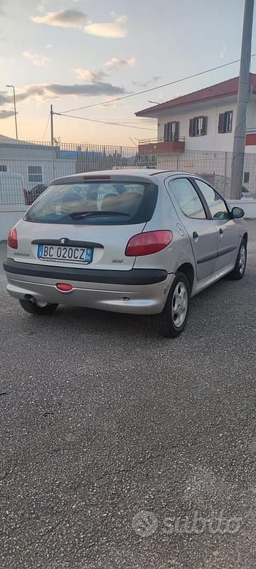 Usata Peugeot 206 1999 Utilitaria