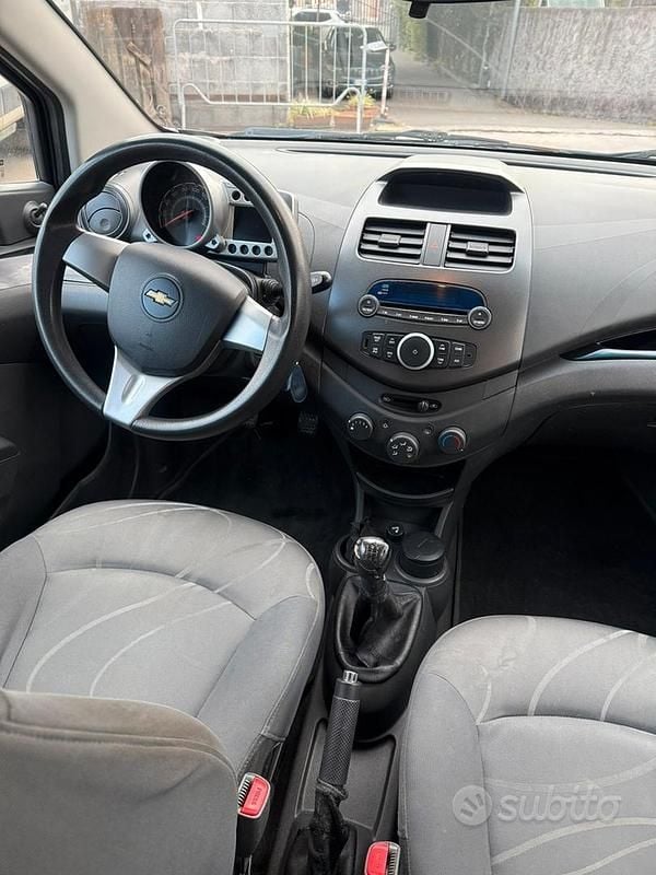 Usata Chevrolet Spark LS 68 CV (50 kW) 2012 Grigio Utilitaria