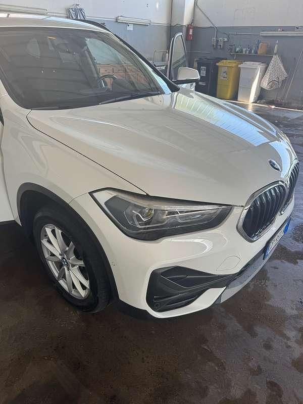 Bianco Usata 2021 BMW X1 xLine SUV | 20.500 € (Super prezzo) - Immagine 1/4