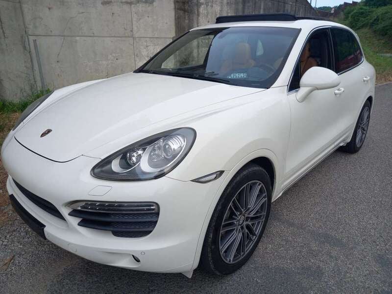 Bianco Usata 2011 Porsche Cayenne SUV | 15.999 € (Super prezzo) - Immagine 1/4