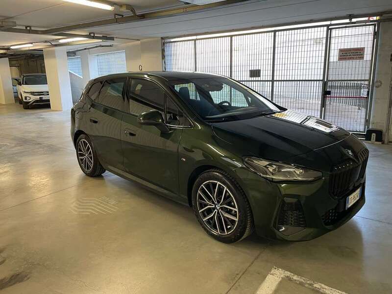 Usata BMW 218 Active Tourer M Sport 150 CV (110 kW) 2023 Verde Monovolume