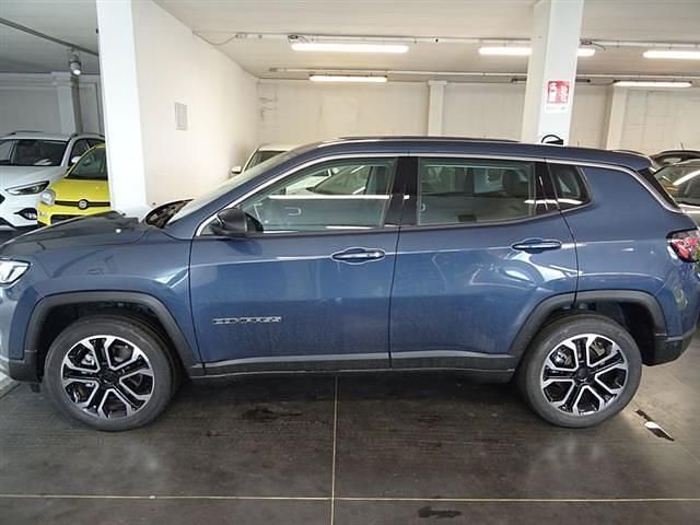 Nuova Jeep Compass Altitude 130 CV (95 kW) 2025 Blu/azzurro SUV