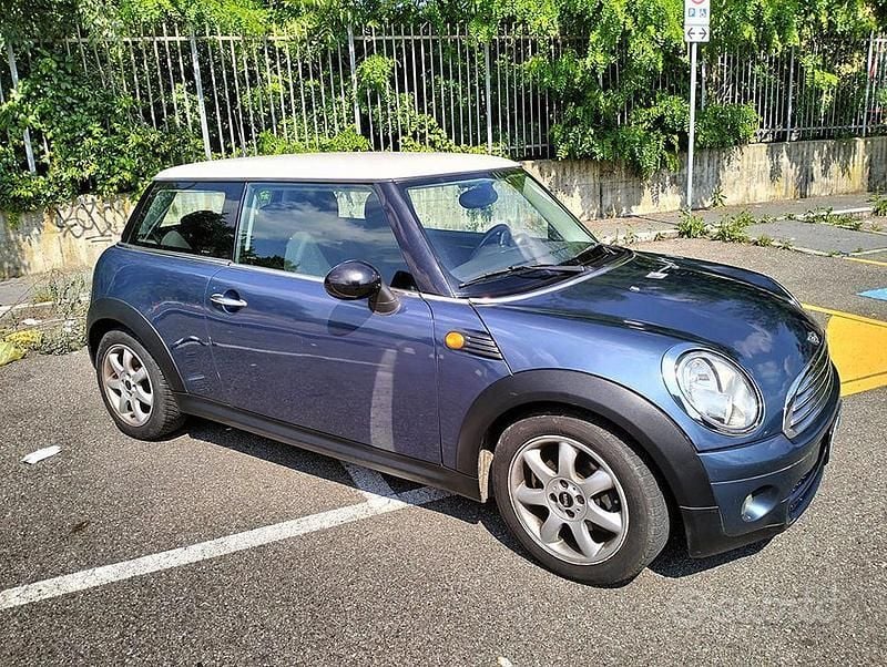 Usata Mini Cooper D 110 CV (80 kW) 2011 Utilitaria