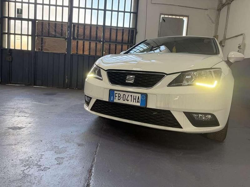 Usata Seat Ibiza Style 75 CV (55 kW) 2015 Berlina
