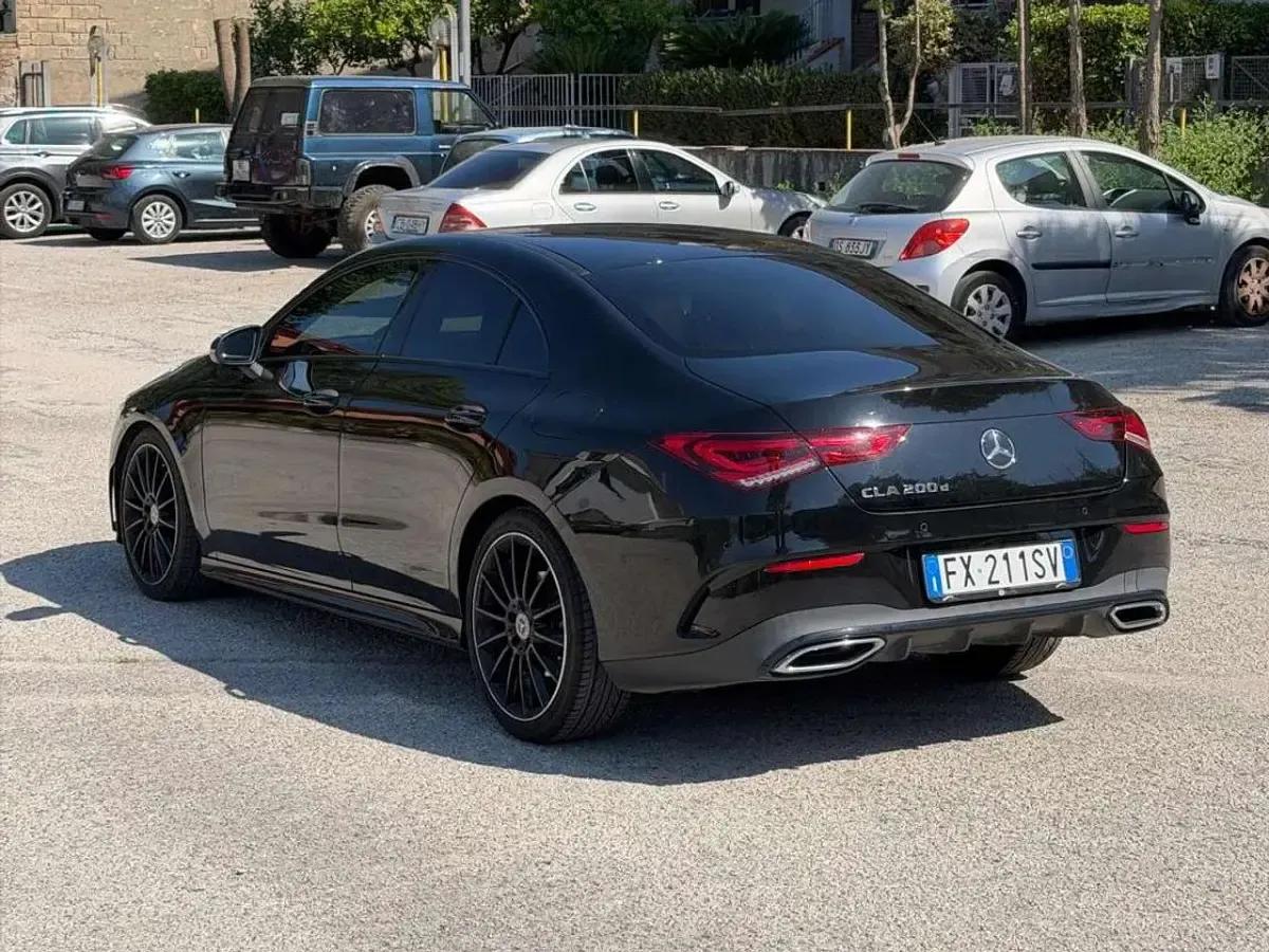 Usata Mercedes CLA200 150 CV (110 kW) 2019 Nero Coupé