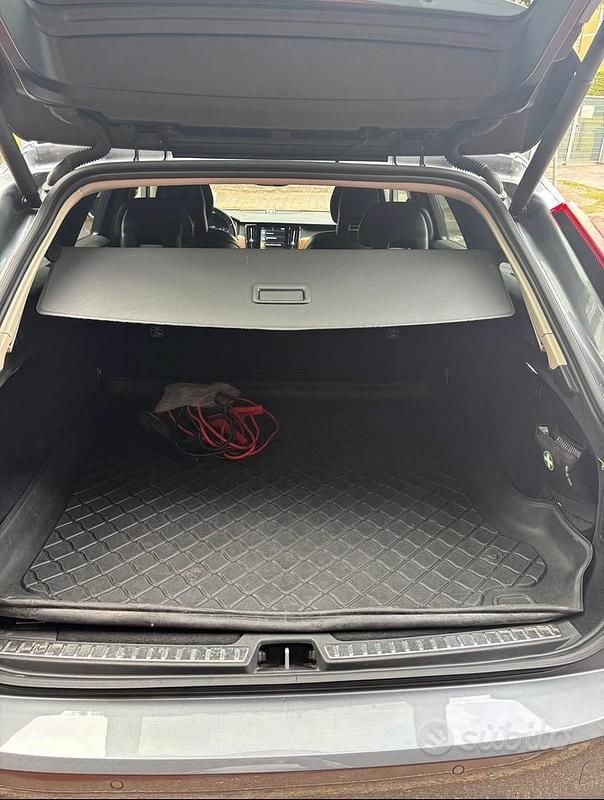 Usata Volvo V90 Inscription 190 CV (139 kW) 2017 Grigio Station wagon