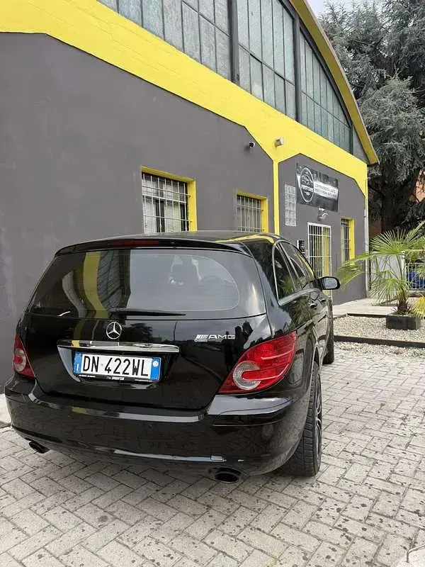 Usata Mercedes R320 224 CV (164 kW) 2008 Station wagon