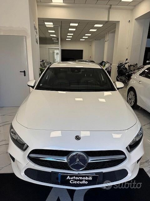 Usata Mercedes A180 Executive 116 CV (85 kW) 2019 Bianco Berlina