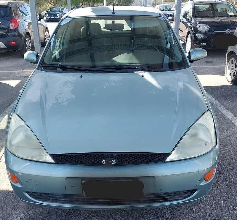 Usata Ford Focus Ambiente 101 CV (74 kW) 1999 Berlina