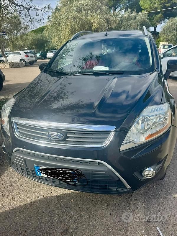 Usata Ford Kuga 140 CV (102 kW) 2012 Nero SUV