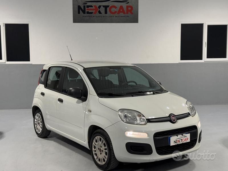Usata Fiat Panda Pop 69 CV (50 kW) 2017 Bianco Utilitaria