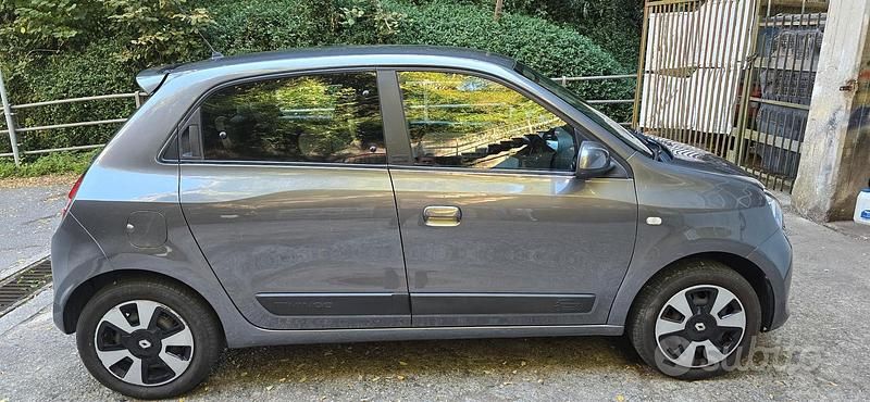 Usata Renault Twingo 90 CV (66 kW) 2017 Grigio Utilitaria