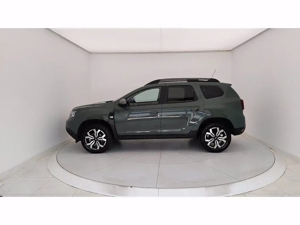Usata Dacia Duster Prestige 101 CV (74 kW) 2022 Verde SUV