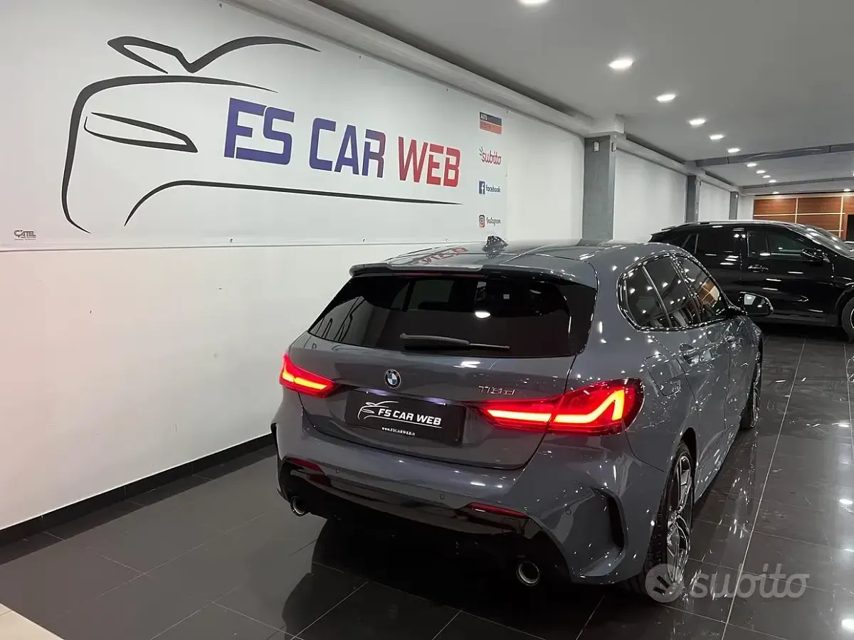 Gebraucht BMW 118 M Sport 150 PS (110 kW) 2021 Grau Kleinwagen