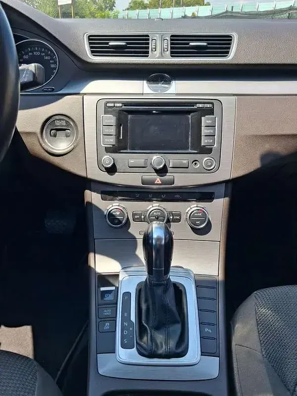 Usata VW Passat 150 CV (110 kW) 2014 Berlina