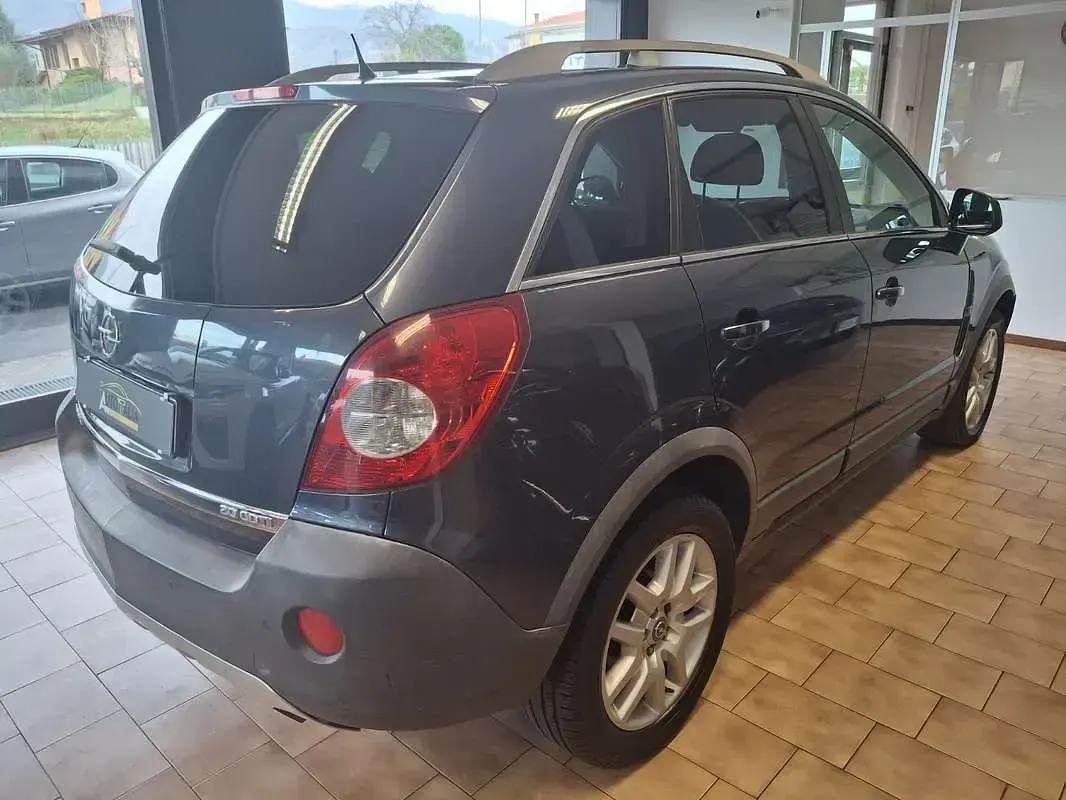 Usata Opel Antara Cosmo 150 CV (110 kW) 2009 SUV