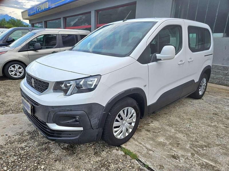Usata Peugeot Rifter 131 CV (96 kW) 2021 Bianco Monovolume