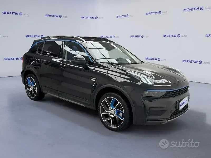 Usata Lynk & Co 01 179 CV (131 kW) 2023 Nero SUV