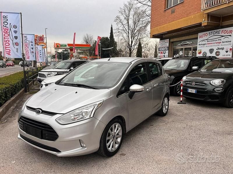 Usata Ford B-MAX Business Edition 105 CV (77 kW) 2015 Grigio Monovolume