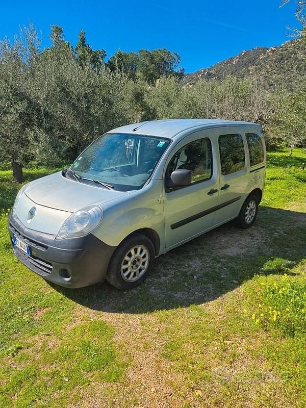 Usata Renault Kangoo 2010 Grigio Monovolume