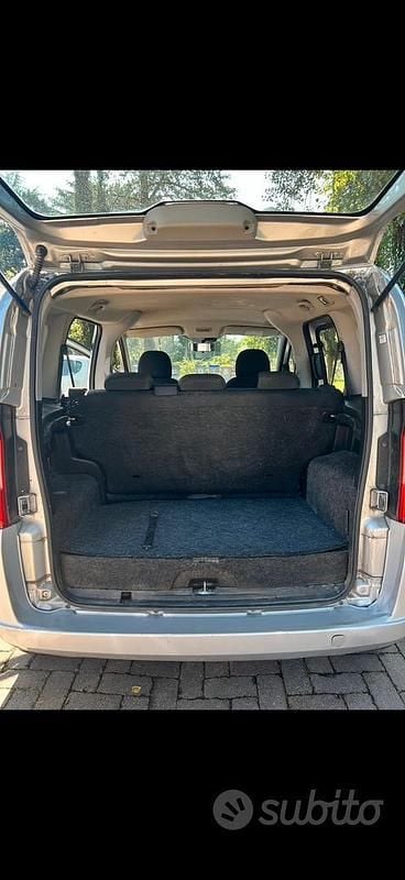 Usata Fiat Qubo Trekking 77 CV (56 kW) 2014 Grigio Monovolume