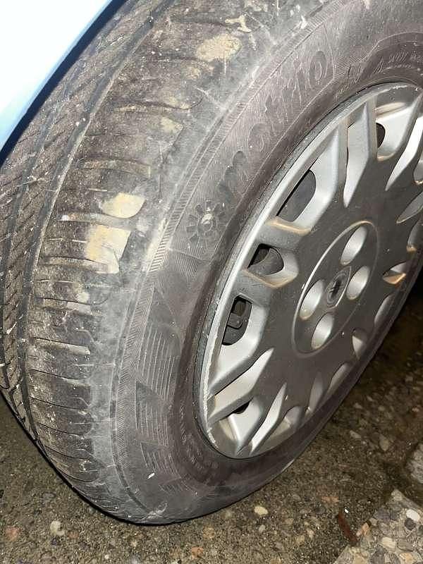 Usata Lancia Ypsilon 60 CV (44 kW) 2003 Utilitaria