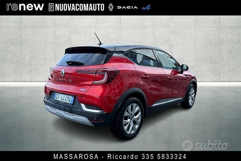 Usata Renault Captur Intens 145 CV (106 kW) 2021 Rosso SUV