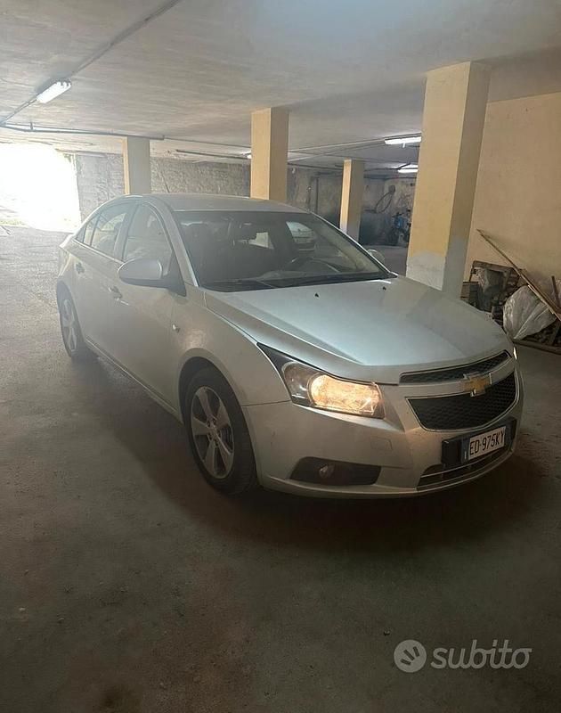 Usata Chevrolet Cruze LT 150 CV (110 kW) 2010 Grigio Berlina